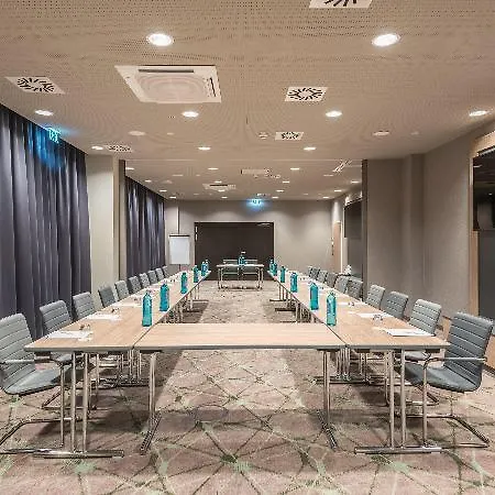- - Hauptbahnhof By Ihg Hotel MHG