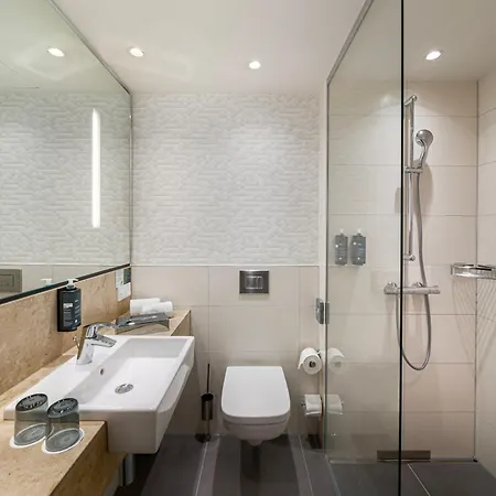 Отель - - Hauptbahnhof By Ihg Мангейм