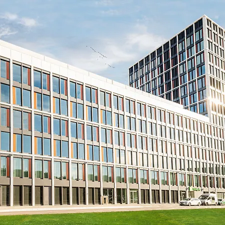 - - Hauptbahnhof By Ihg فندق 4*