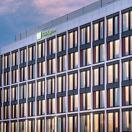 - - Hauptbahnhof By Ihg Hotel 4*