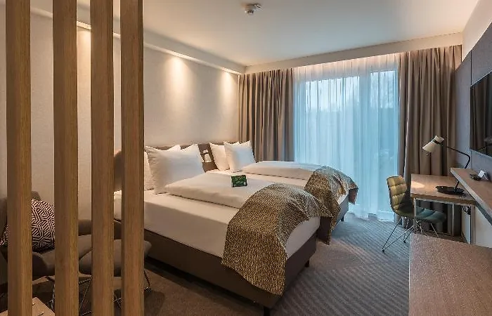 - - Hauptbahnhof By Ihg Hotel